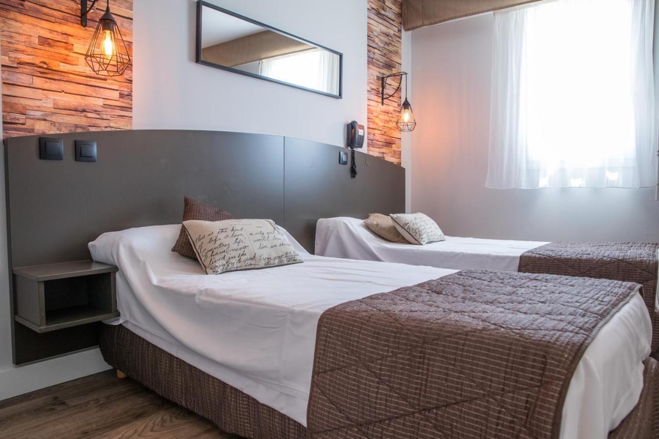 Logis Hotel - Auberge Du Pastel - Hotel 3 Etoiles Et Restaurant Nailloux ภายนอก รูปภาพ
