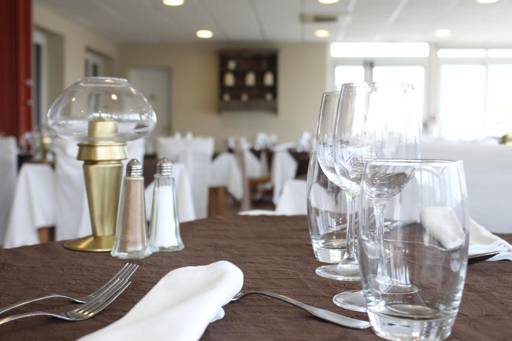 Logis Hotel - Auberge Du Pastel - Hotel 3 Etoiles Et Restaurant Nailloux ภายนอก รูปภาพ