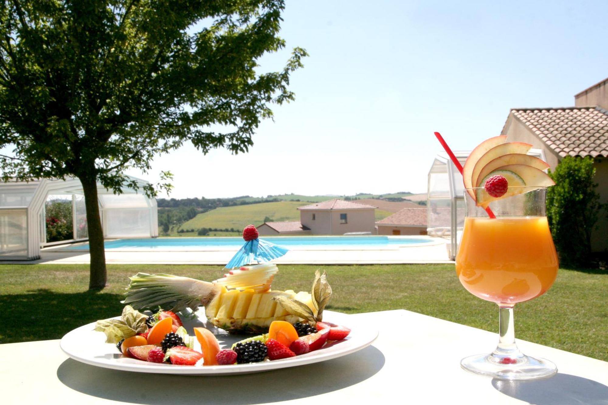 Logis Hotel - Auberge Du Pastel - Hotel 3 Etoiles Et Restaurant Nailloux ภายนอก รูปภาพ