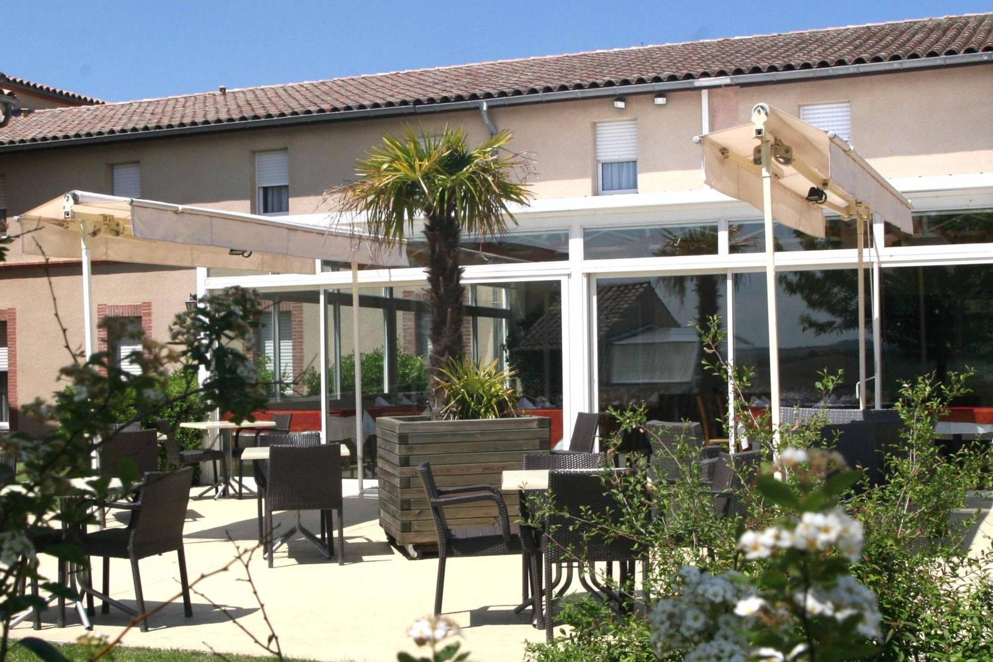 Logis Hotel - Auberge Du Pastel - Hotel 3 Etoiles Et Restaurant Nailloux ภายนอก รูปภาพ